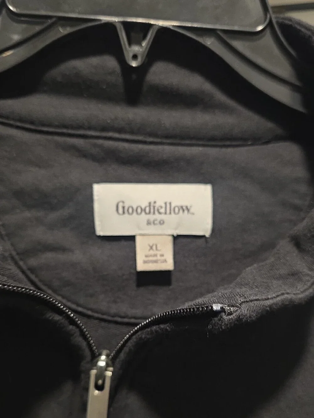 Goodfellow & Co Men’s Black Half-Zip Pullover Sweatshirt